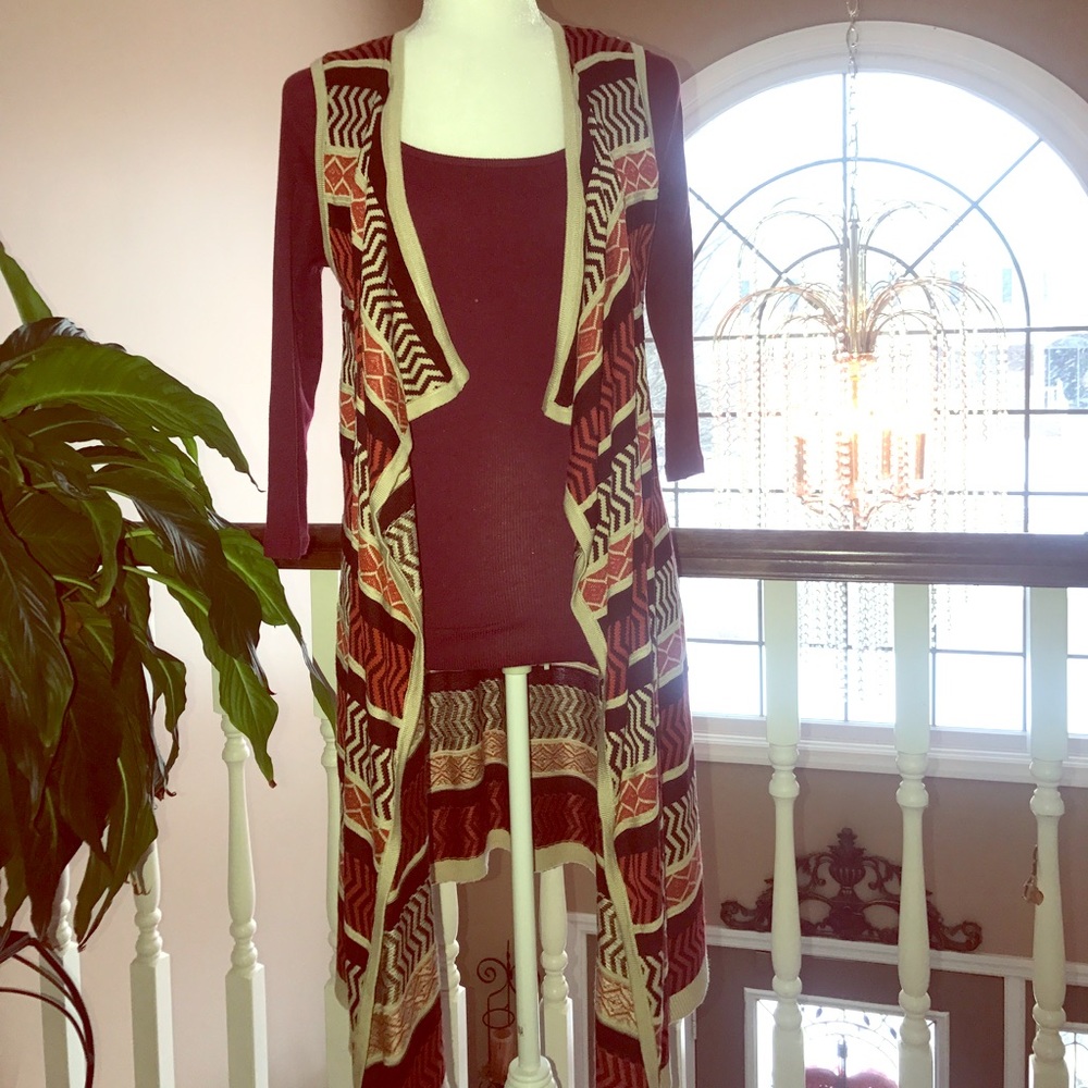 Aztec vest and 3/4 sleeve top